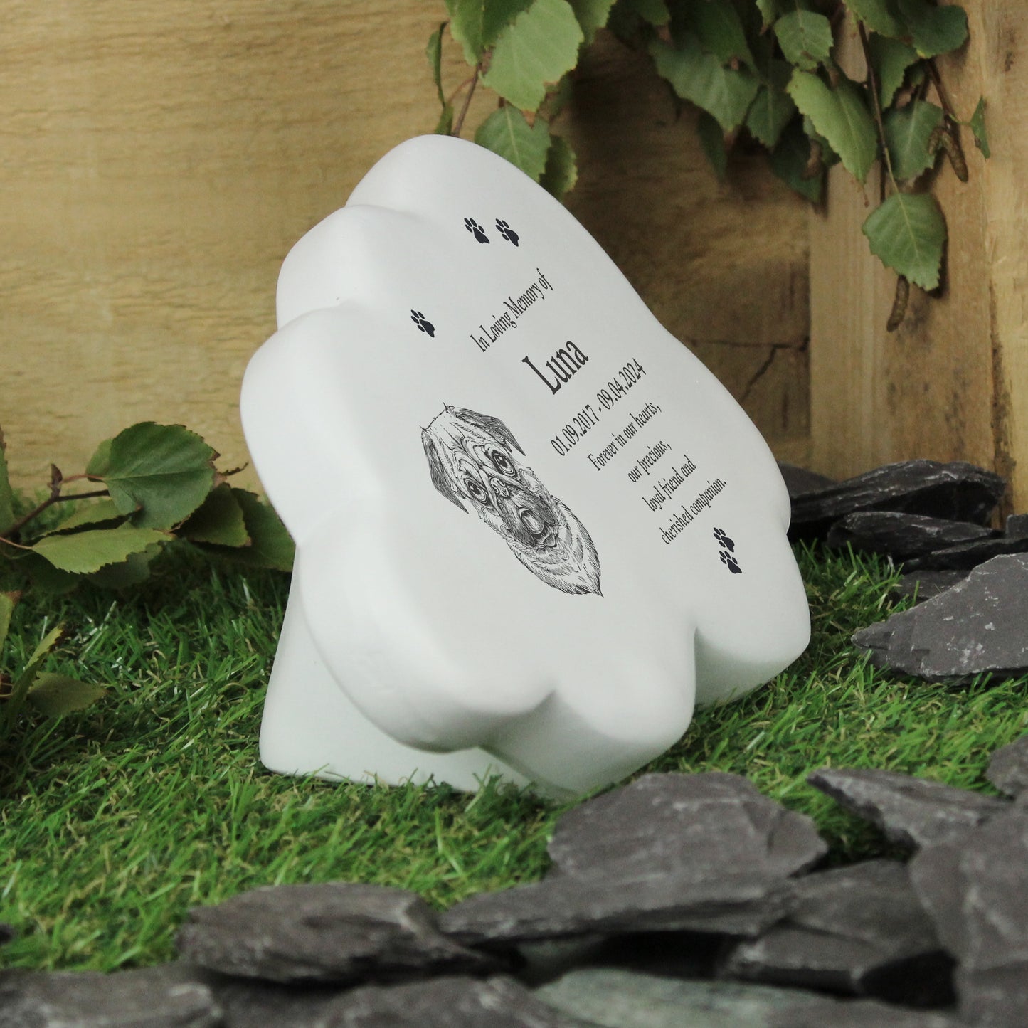 Personalised Dog Breed Garden Memorial Cloud - Choose from 16 Breeds