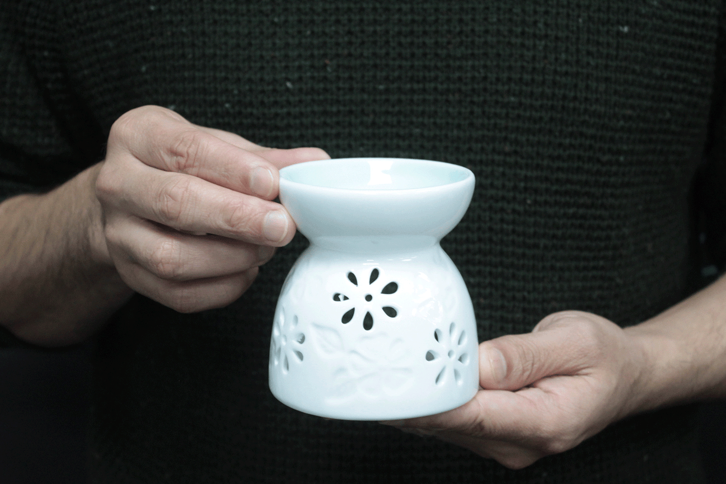 Classic Small White Oil Burner - Floral Design with Teal Interior